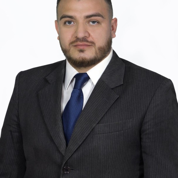 Andrei Valarezo